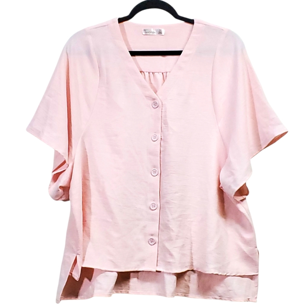 89 & Madison- Medium Light Pink Blouse- Euc